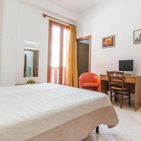 Galatea Grande - 4 Con Bagno Privato, Perfetto Per Gruppi *